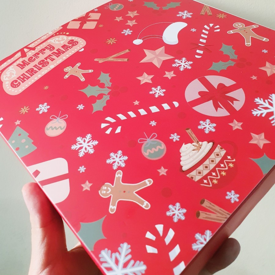 

5 pcs box natal kotak packaging hadiah hempers dus sekat kemasan kue nastar lubang 25 edisi christmas