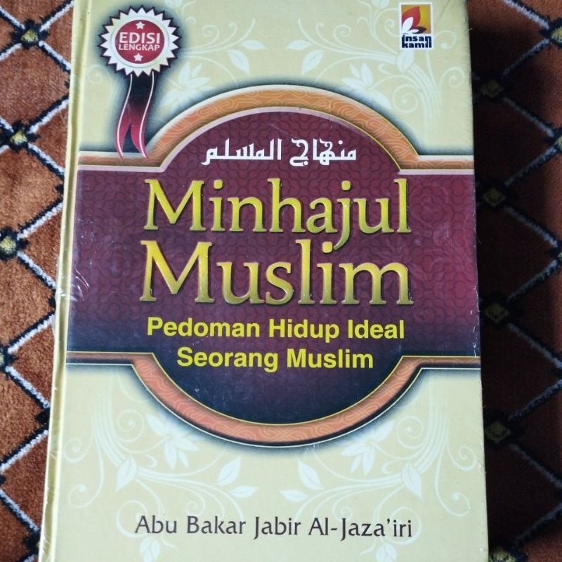Buku MINHAJUL MUSLIM Pedoman Hidup Ideal Seorang Muslim
