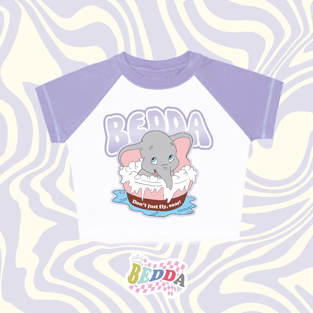 Crop Tee Wanita Lengan Raglan Slim Fit Warna Putih Ungu Motif Karakter