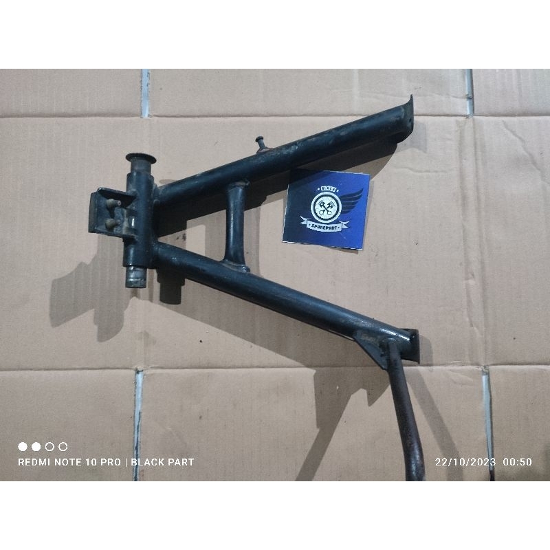 standar tengah Fu karbu lpsan