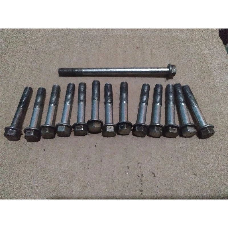 baut baut blok cvt/ baut blok engkol Honda beat esp beat fi Vario fi beat street beat digital semua 