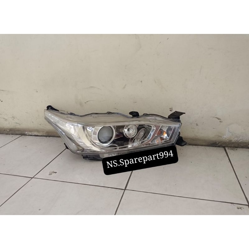 headlamp lampu depan yaris 2014 2015 2016 2017