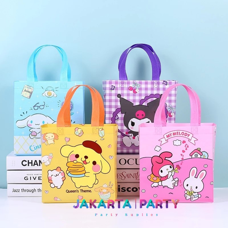 

Tas Souvenir Ulang Tahun Anak / Goodie Bag HBD / Tas Ultah My Melody Kuromi