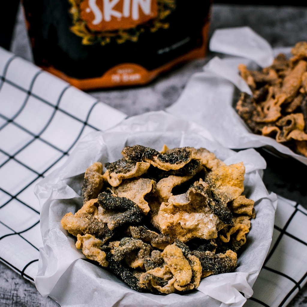 

FISH SKIN Keripik kulit Ikan Patin Rafins Snack Rasa Salted egg