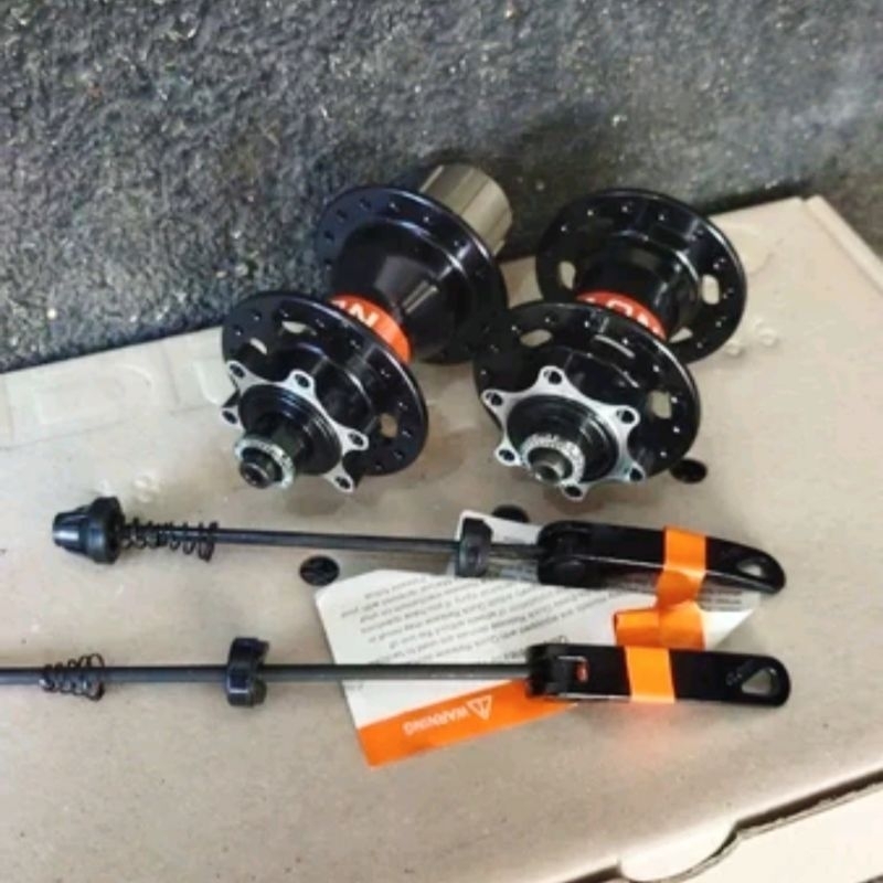 Hub FreeHub 32hole Novatec D041SB - D042SB