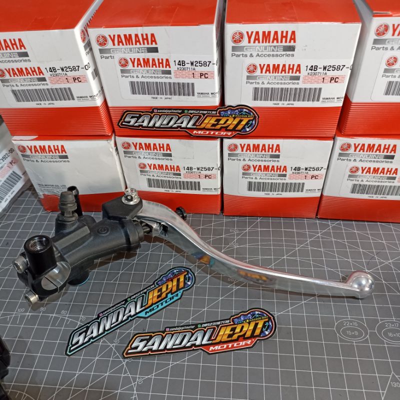MASTER REM BREMBO R1 ORIGINAL YAMAHA MASTER REM YAMAHA R1 ORIGINAL MASTER REM R1 ORIGINAL HANDLE REM