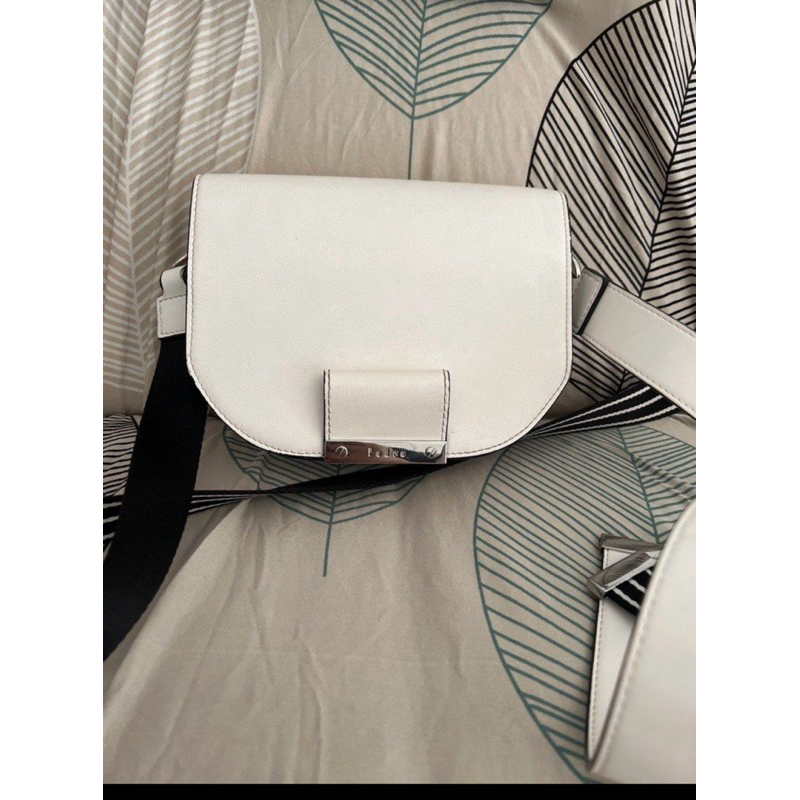 tas pedro white