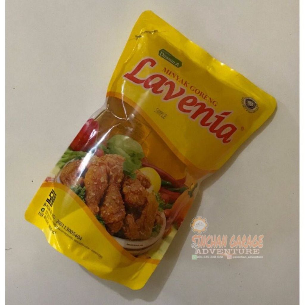 

minyak goreng 1800ml kemasan refill lavenia @1karton(06)