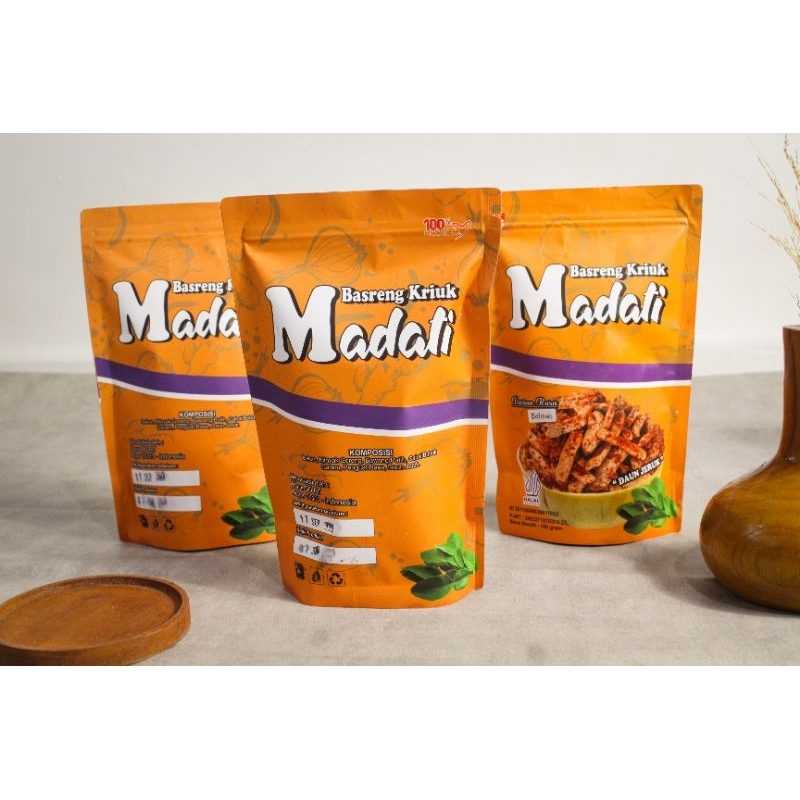 

Basreng pedas, basreng balado, basreng keju, basreng original.