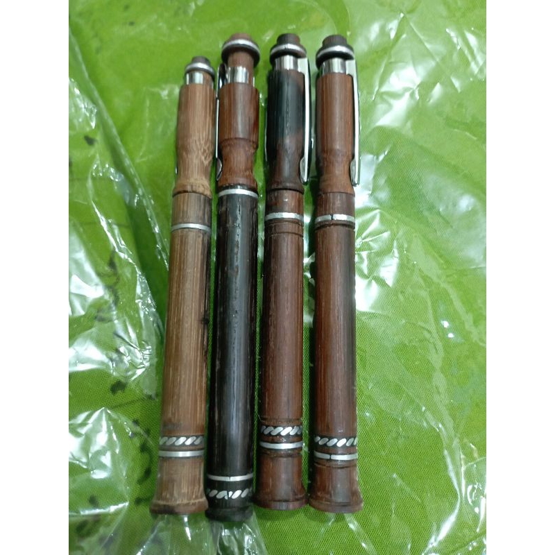 

koleksi pena bertuah