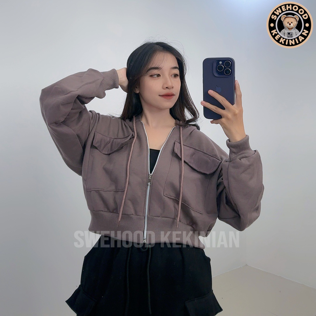 	 CALISTA PREMIUM Jaket Sweater Crewneck Hoodie Zipper Crop Kekinian Fashion Outfit Ootd Korean Style Baju Atasan Jacket Crewnek Hudie Resleting Croope Cewek Model Terbaru Bahan Fleece Tebal LD 110 PB 45	