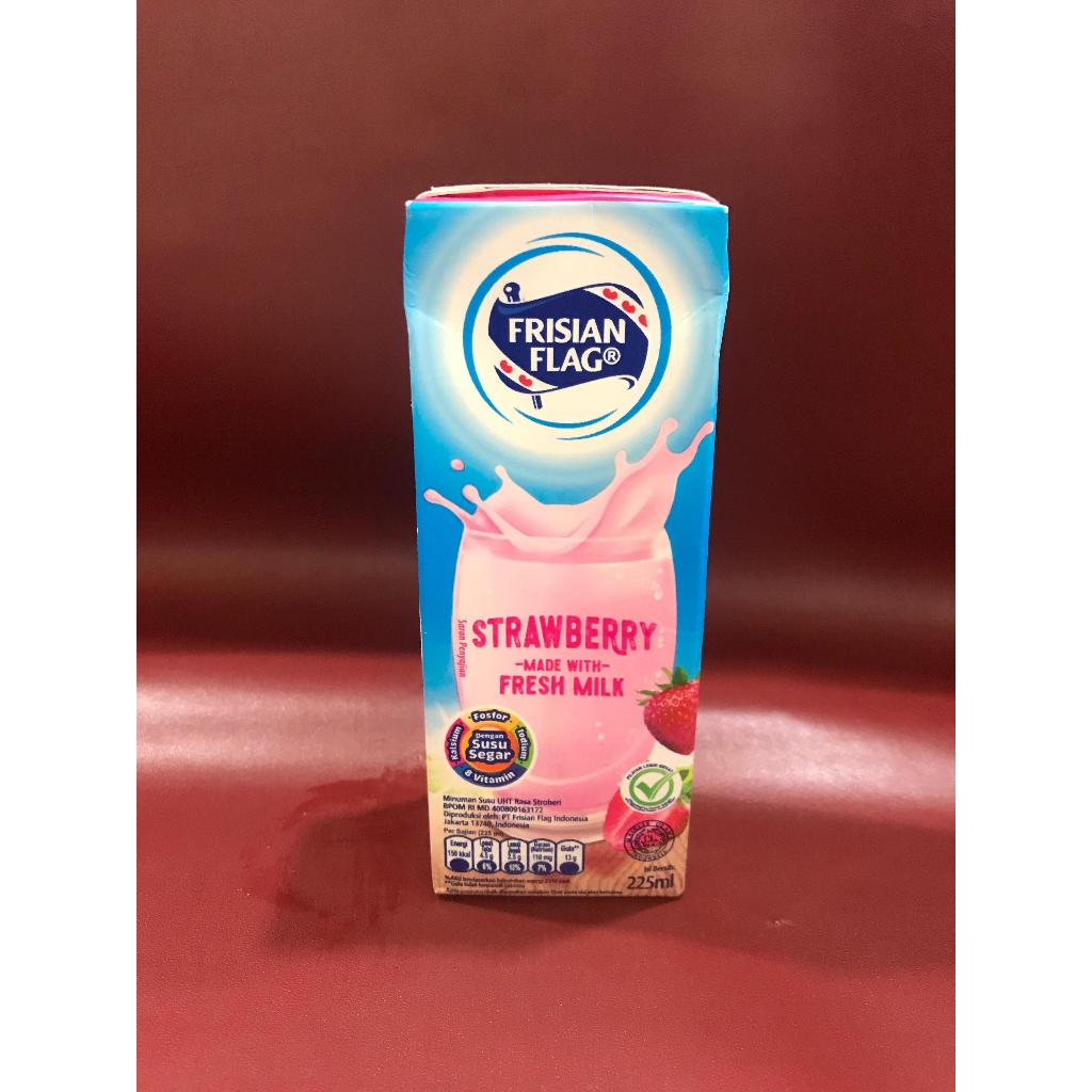 

Frisian Flag UHT Strawberry 225ml - Minuman Susu Bendera UHT Rasa Strawberry