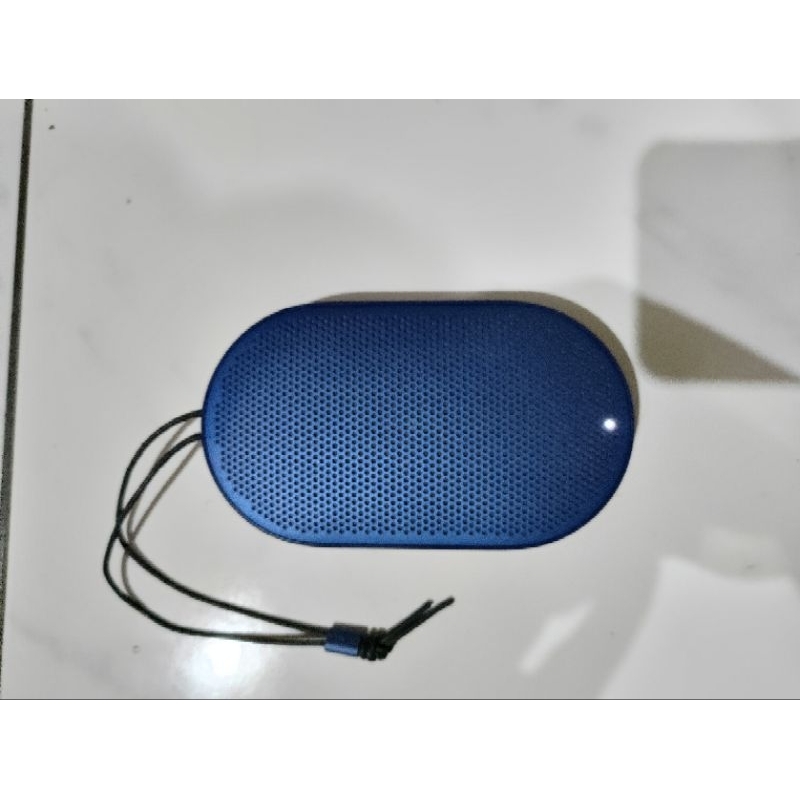 bang olufsen beoplay p2 speaker bluetooth