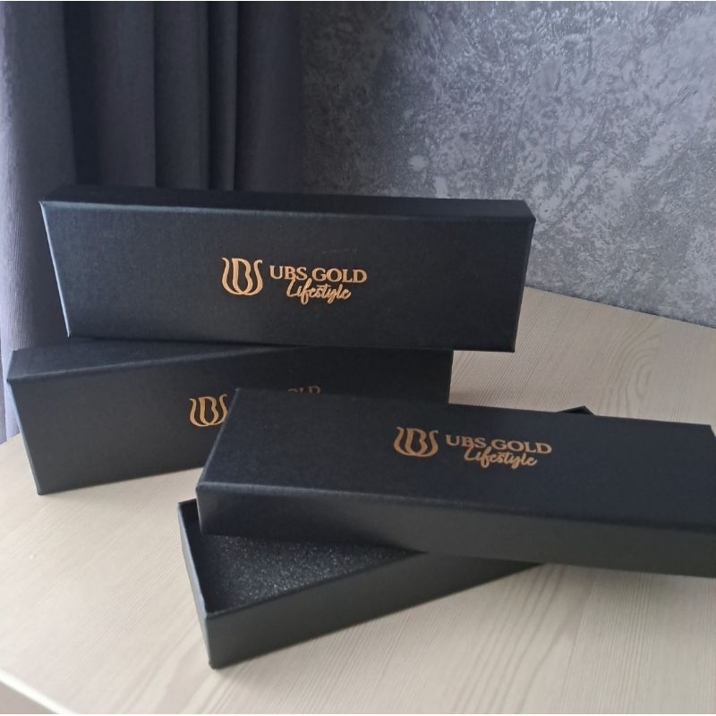 UBS kotak emas / UBS kotak perhiasan