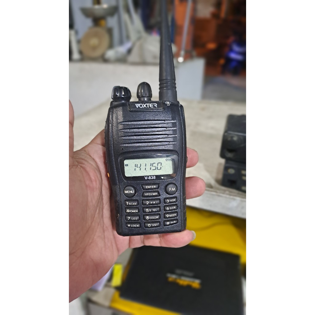 Ht Voxter V-838 Mantab Voxter V838 VHF Frekuensi VHF 136 Mhz sd 147Mhz Second Normal TX dan RX Untuk