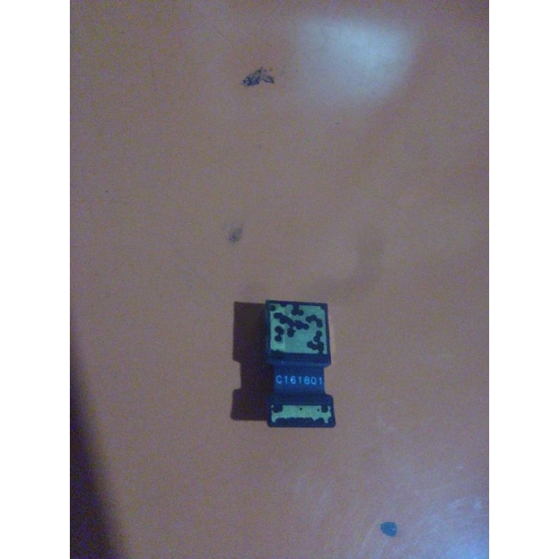 kamera belakang hisense kingkong 2 C20