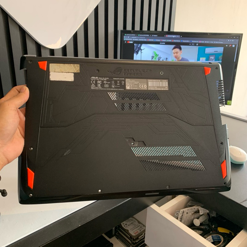 Case Bawah Bottom Case Asus Rog Strix GL553 Original Copotan Laptop