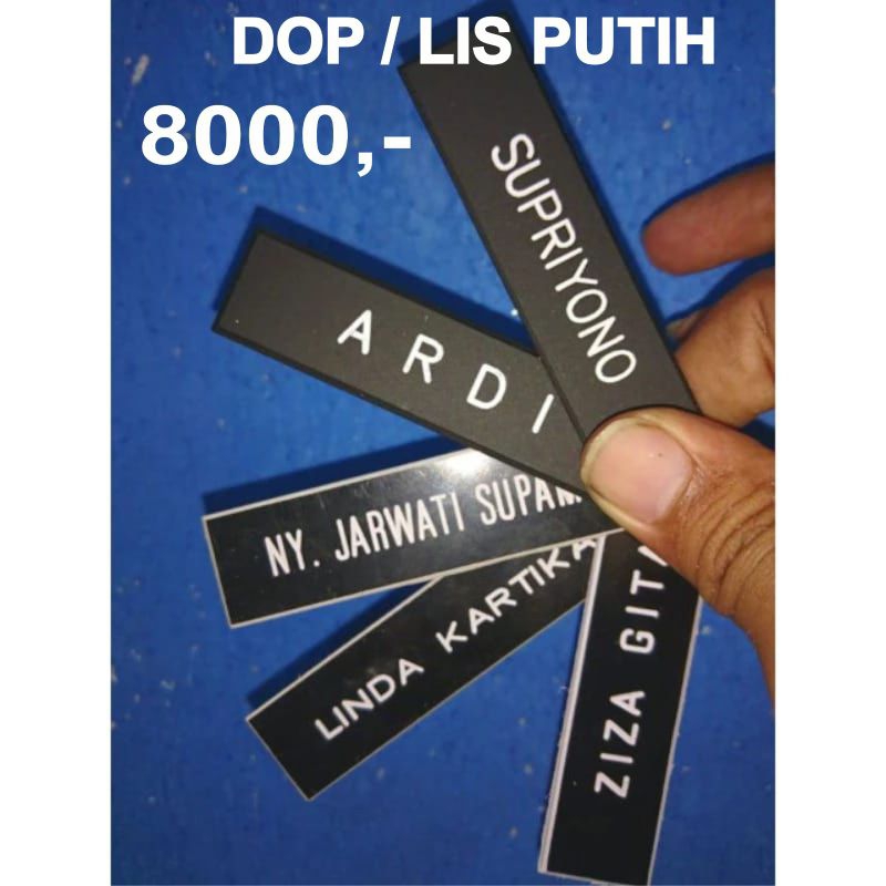 

Nama dada / nama hitam / nama grafir / name tag Grafir / nama PDH / nama dada grafir/ dop grafir /nama dada dop