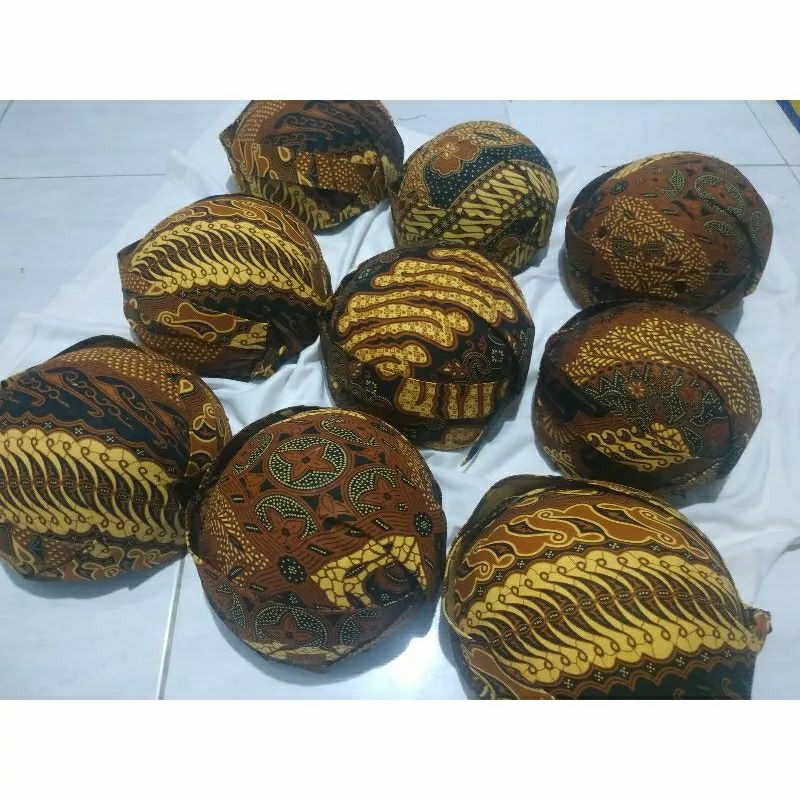 Blangkon Solo Anak Cowok Batik Topi Adat Jawa Fashion Tradisional anccesories aksesories Beskap Surj