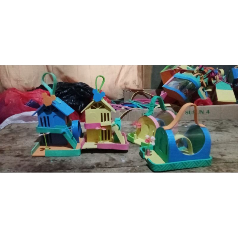 rumah kelomang tingkat