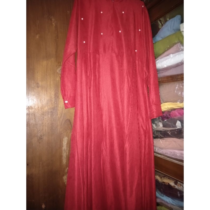 gamis merah