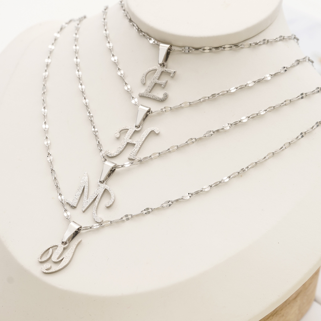 Hyl Jewelry 341N Stainless Kalung  Huruf Muda Emas Wanita Anti Karat Asli Panjang