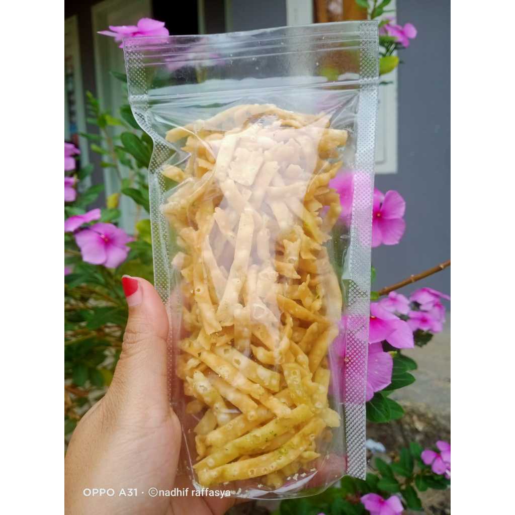 

KERIPIK BAWANG MURAH/KERIPIK PANGSIT ENAK/KERIPIK GURIH/KERIPIK RENYAH