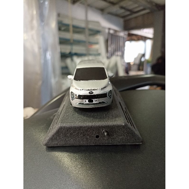 PARFUM MOBIL MINIATUR PAJANGAN  HYUNDAI STARGAZER BISA CUSTOM WARNA +PLAT NOMOR