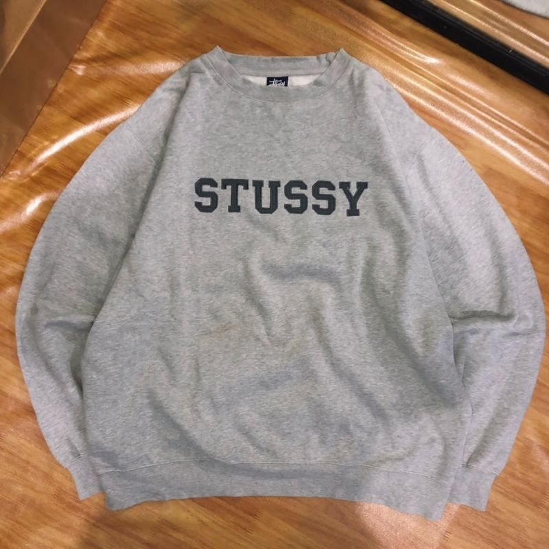 stussy crewneck (SECOND ORIGINAL)