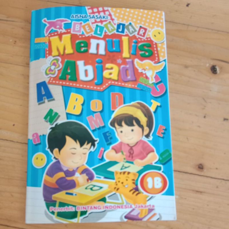 

buku praktis belajar menulis abjad 1 B