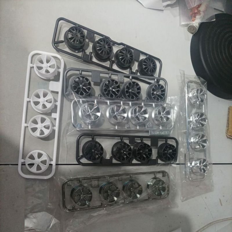 Tamiya velg medium Disc A spoke, Five spoke, spiral, y spoke  original