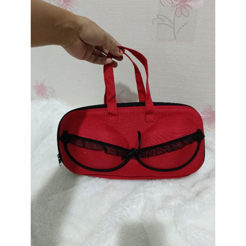 bra travel case/ tempat bra triumph original preloved