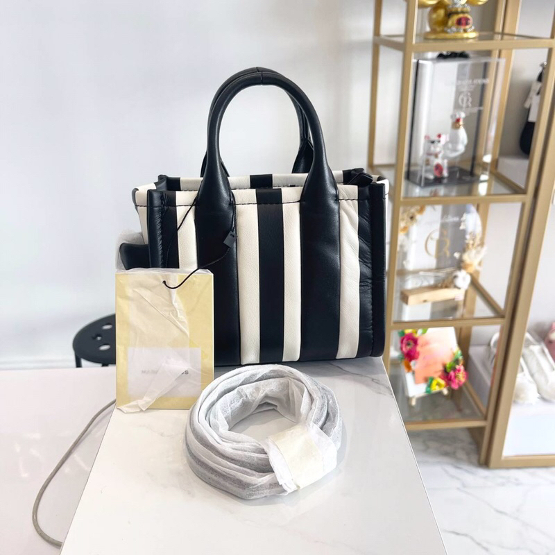MJ The Striped Leather Micro Tote Bag Black/White 18x15cm