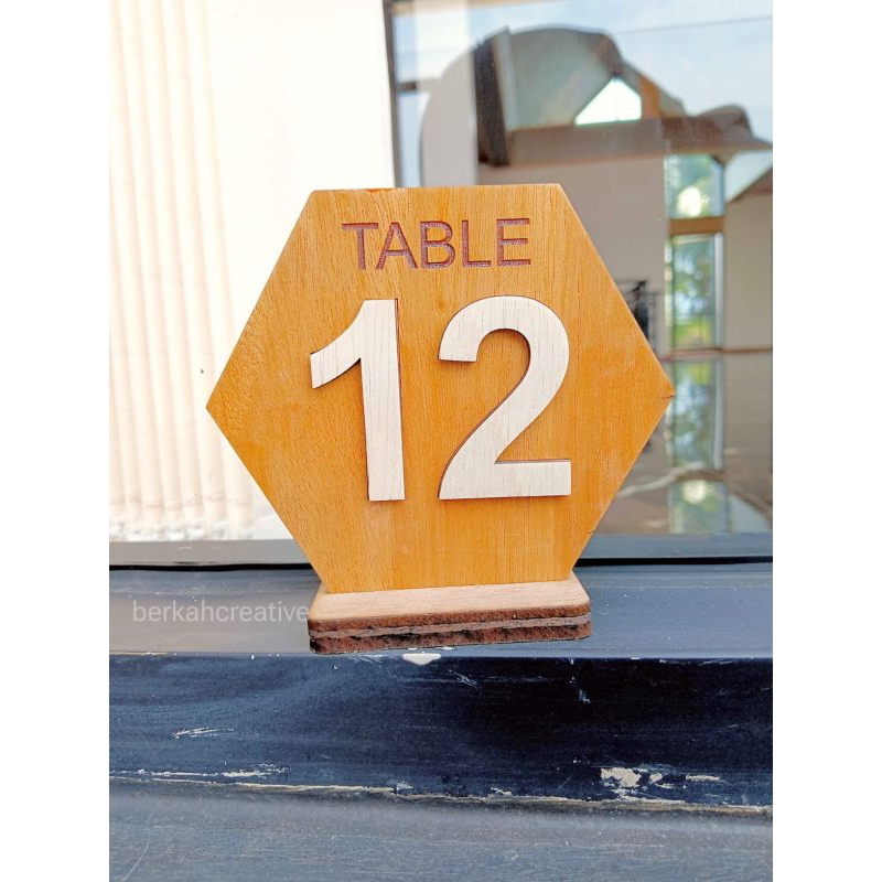 Nomor Meja kayu timbul Unik Free logo custome