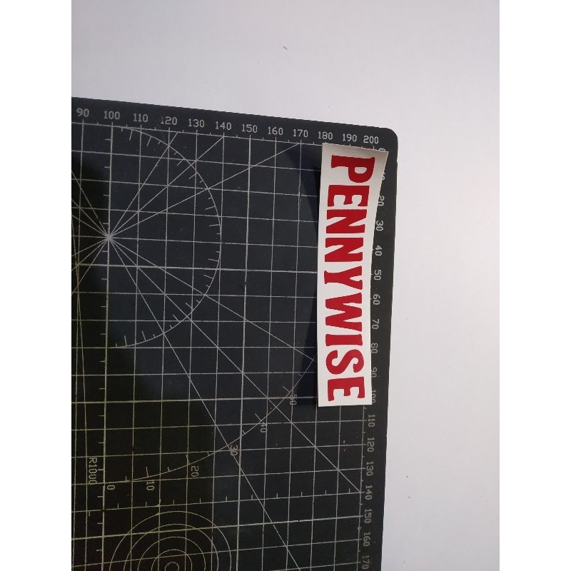 

cutting stiker pennywise