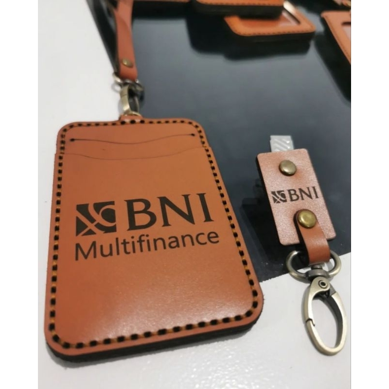 NAMETAG KULIT BANK BNI - ID CARD KULIT BNI - ID CARD CUSTOM BANK BNI - NAMETAG BNI BUMN