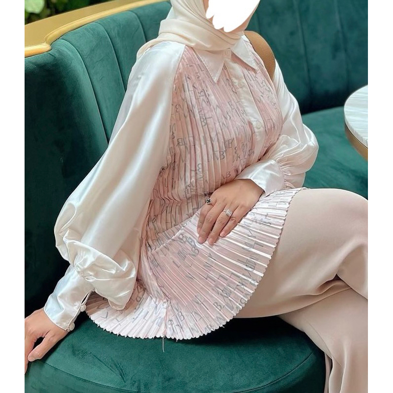 Lexica shirt sale wearing klamby new