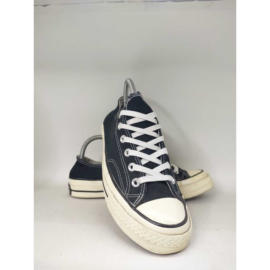 Sepatu Converse Vintage
