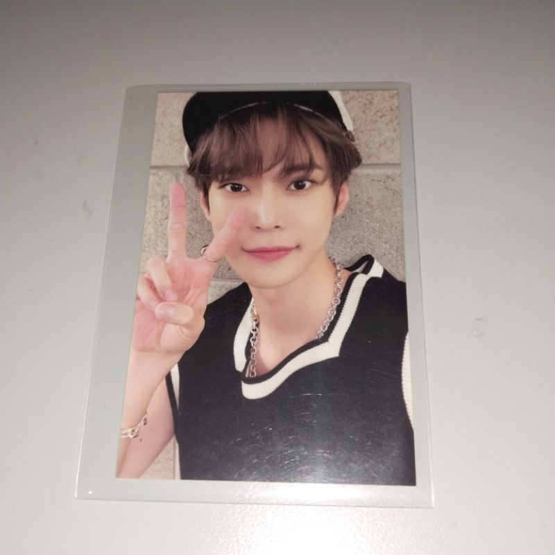 ready stock doyoung sg season greetings sm artist 2023 boarding pass pc photocard selca selfie nct 1