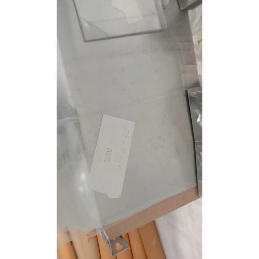 

KOTAK MIKA 20x10x30 ASTS SISA PRODUKSI