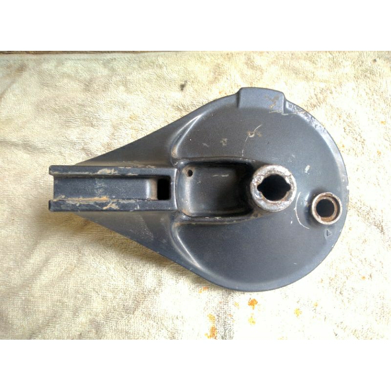 tutup kampas tutup tromol belakang honda mp mono verza