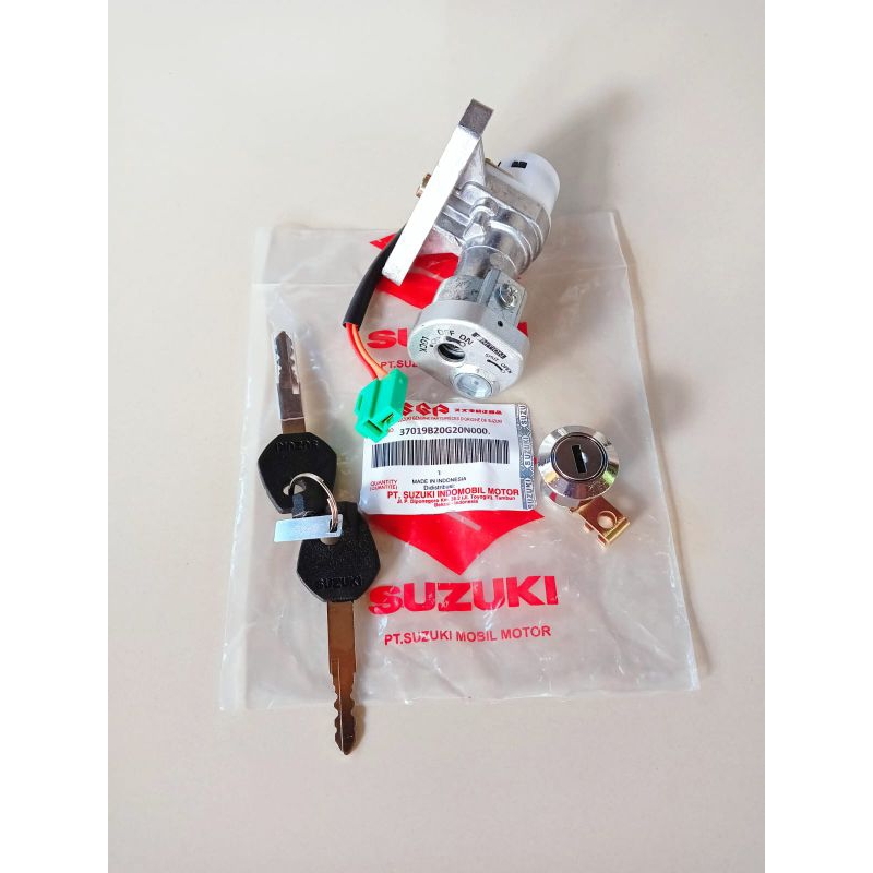 KUNCI KONTAK SET+KUNCI JOK SMASH NEW/SHOGUN 125 R/SHOGUN SP 125 FD/ORI
