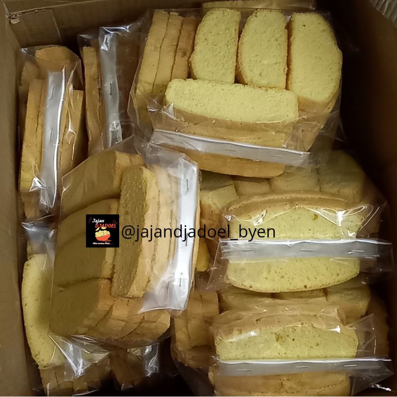 

BOLU KERING IRIS BAGELAN | Manis renyah enak