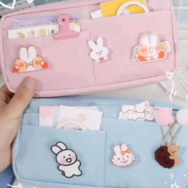 

Tempat pensil 3in1 + PIN LUCU / Kotak pensil PIN CUTE (3 pcs free) / Pouch lucu + 3 PIN / Tempat pensil lucu + pin