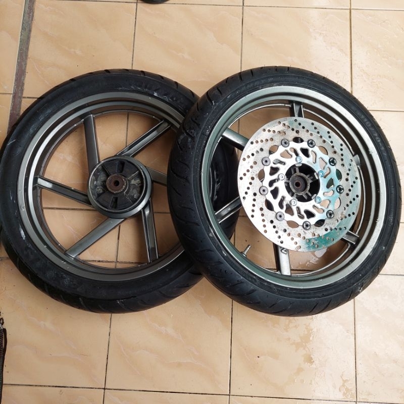 velg racing merk MGV ring 17 copotan motor berikut ban