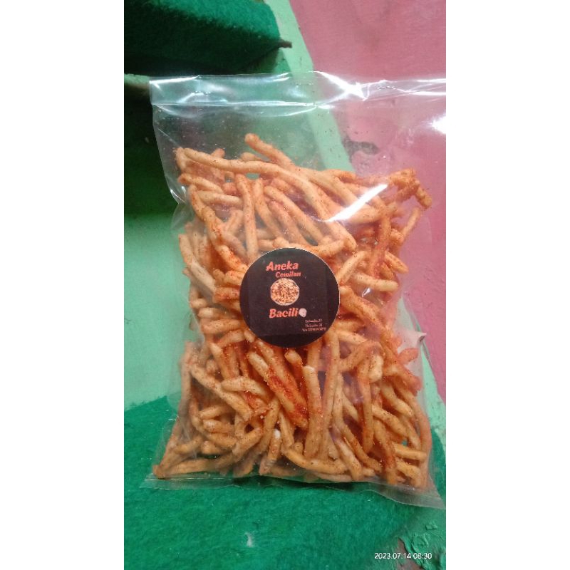 

sistik pedas 500gram