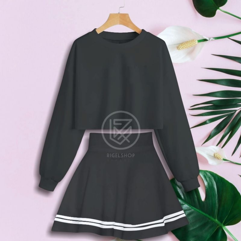 One Set Crop Top Lengan Panjang Olahraga Wanita Kasual