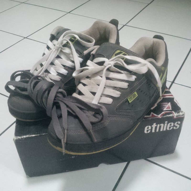 Etnies Skateboard Shoes X  Metal Mulisha