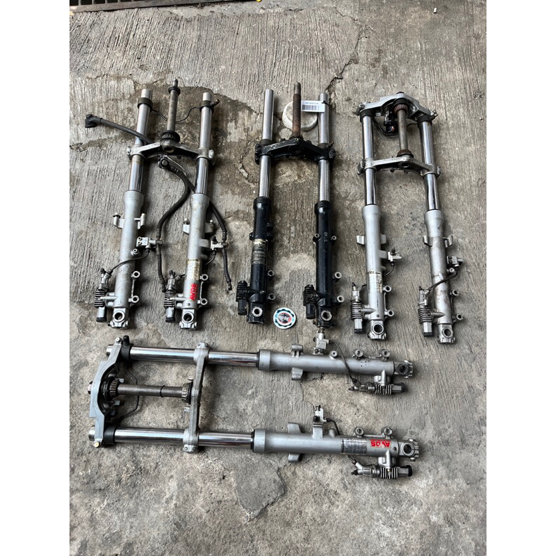 Shock moge Kawasaki GPZ AVDS original