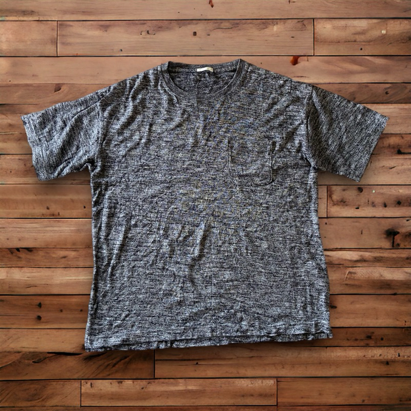 Kaos Uniqlo Second Original